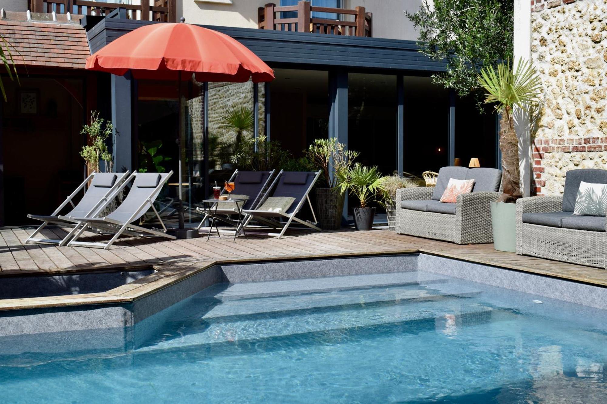 Le Trophee Boutique Hotel Spa- La Loggia Appart'Hotel Deauville Exterior foto